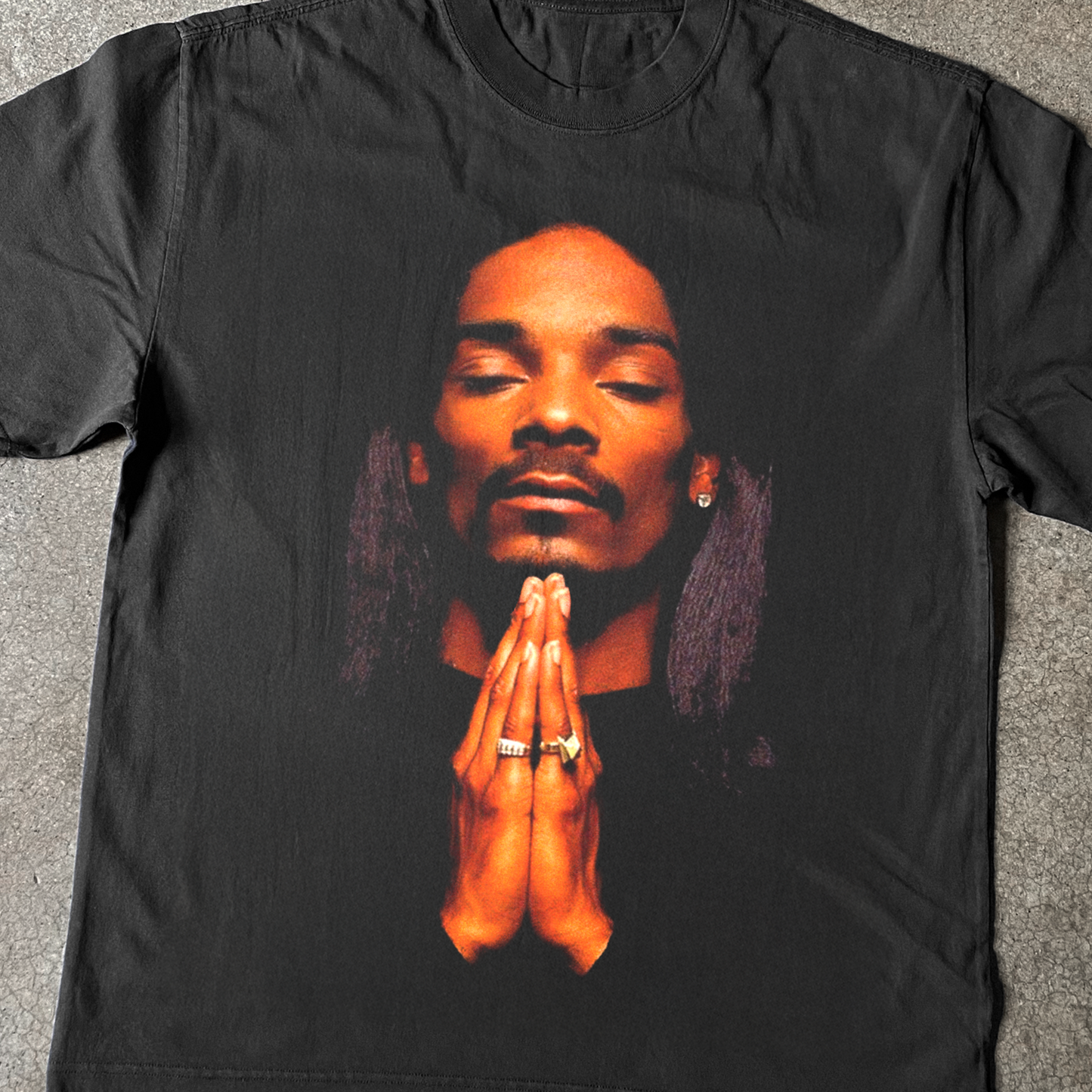 SNOOP DOGG DOGGFATHER PRAYER HEAVYWEIGHT BLACK TEE