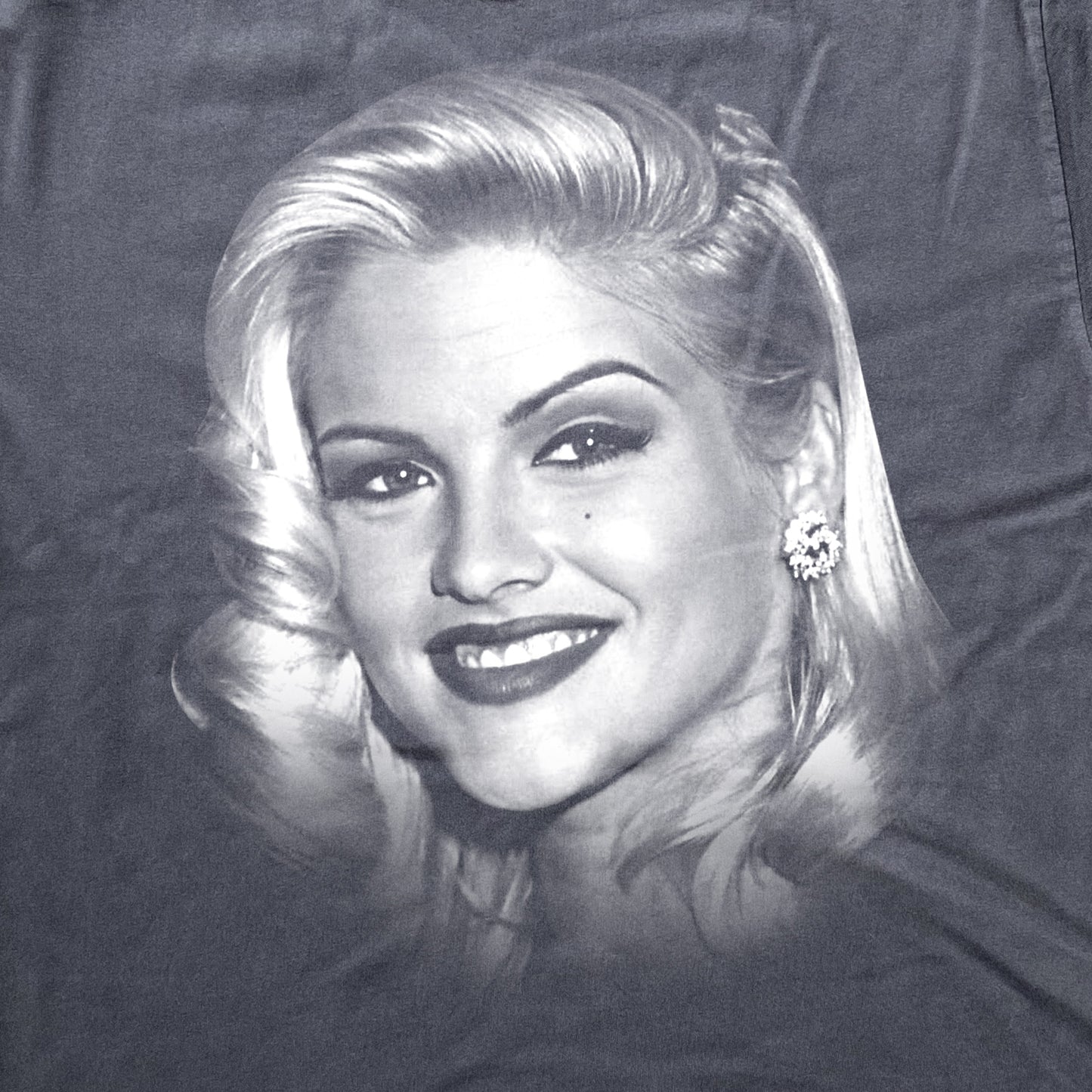 STARLET TIMELESS HEAVYWEIGHT BLACK T-SHIRT