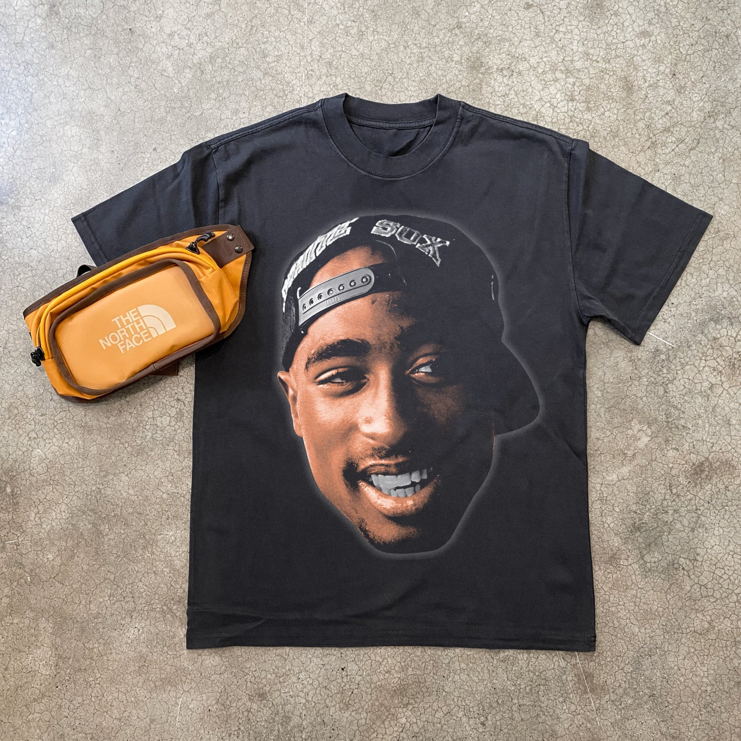 2PAC BIG HEAD HEAVYWEIGHT BLACK T-SHIRT