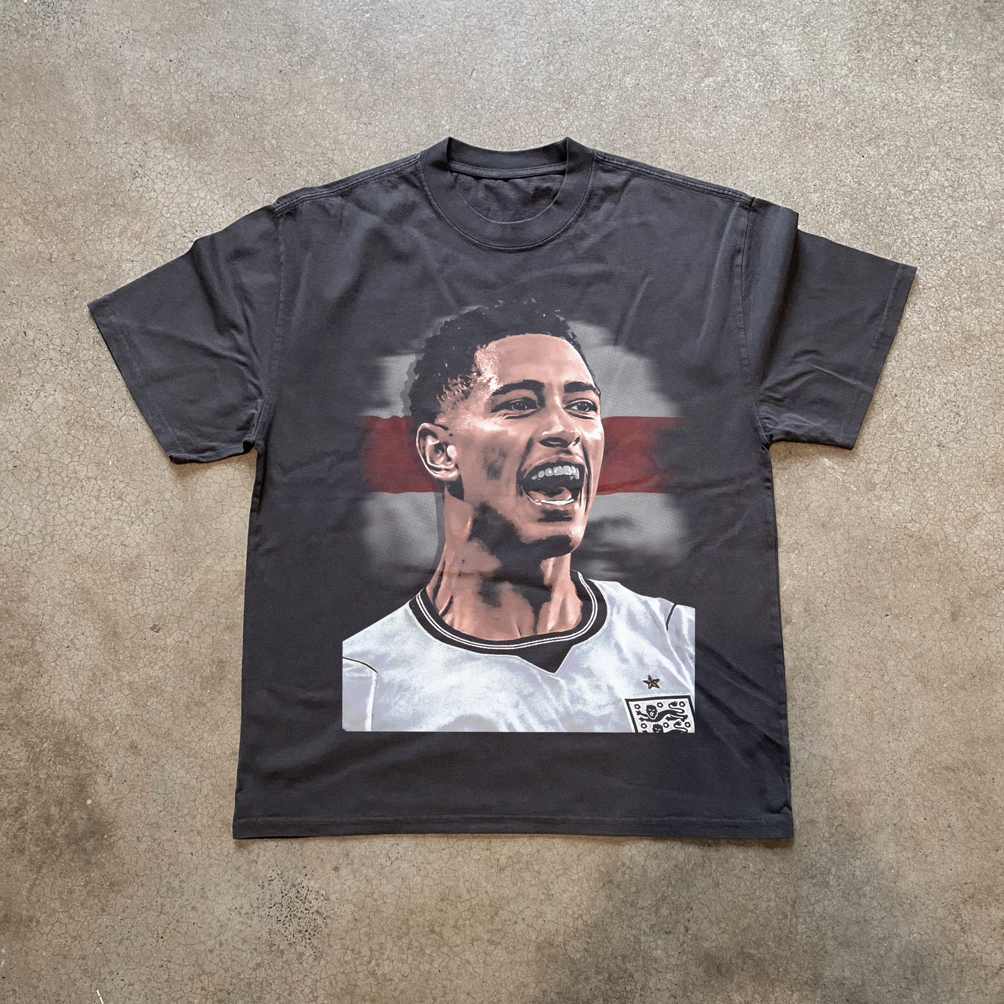 Jude Bellingham England Big Head Heavyweight Black T-Shirt
