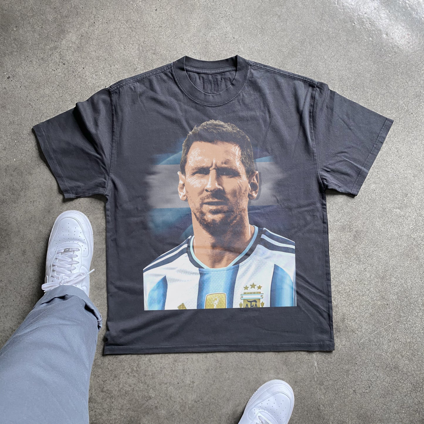 Lionel Messi Argentina Big Head Heavyweight Black T-Shirt