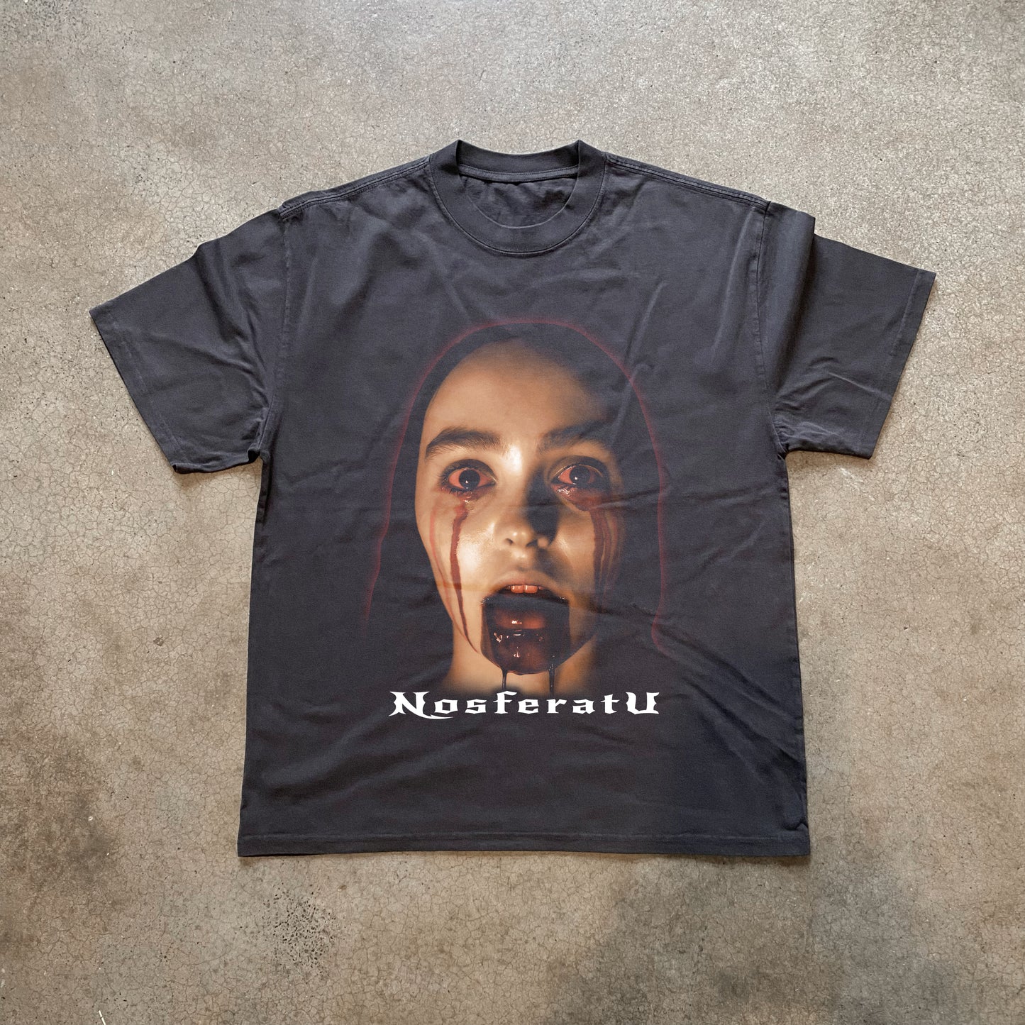 Nosferatu - Ellen Hutter Heavyweight Black T-Shirt