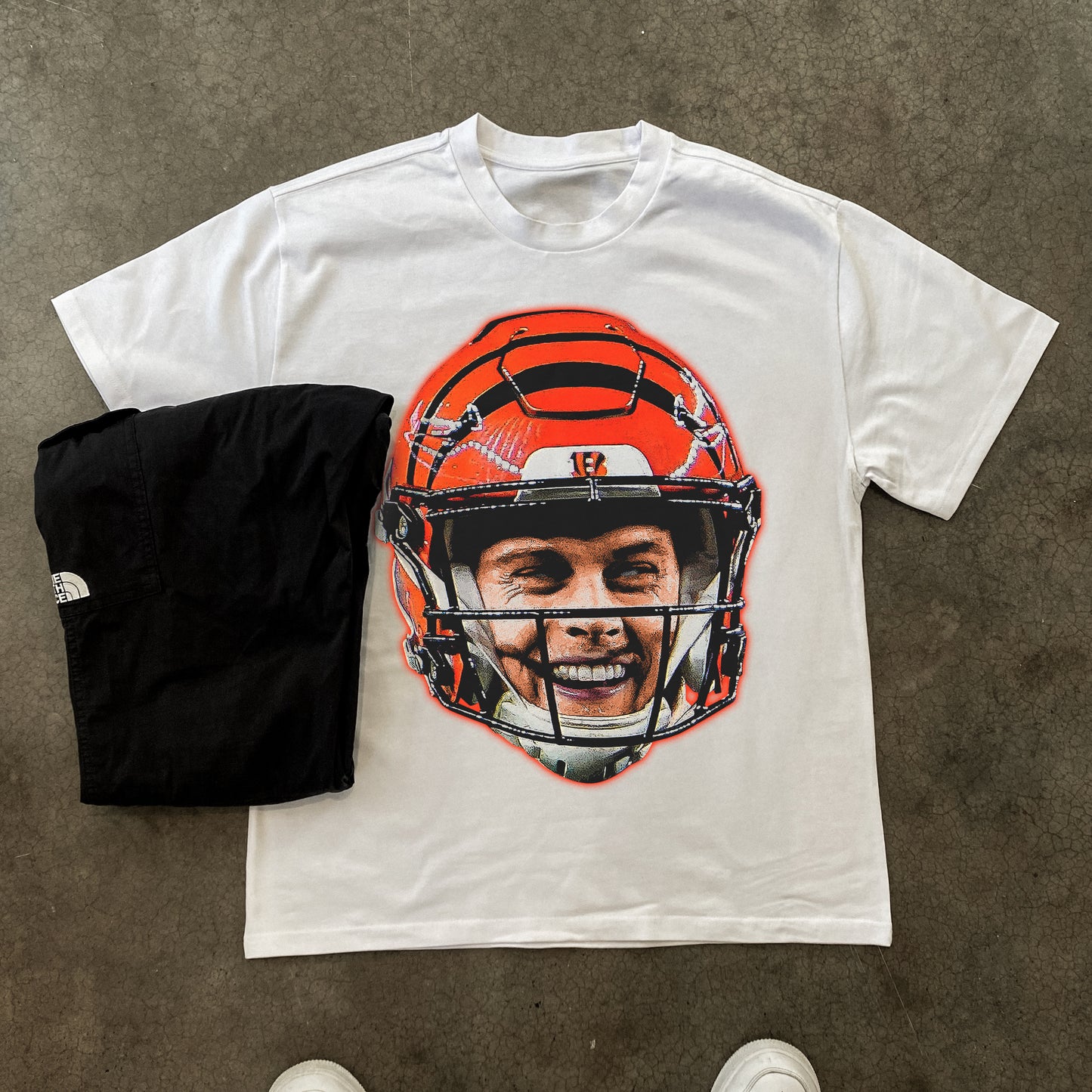 CINCINATTI 'BURROW' BENGALS HEAVYWEIGHT WHITE T-SHIRT