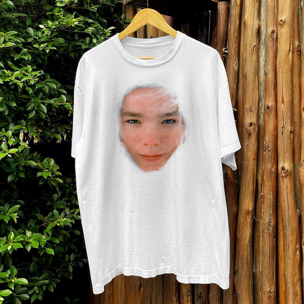 Bjork' 1994 Heavyweight White T-Shirt – Big Head Vintage Bjork' 1994 Heavyweight White T-Shirt – Big Head Vintage