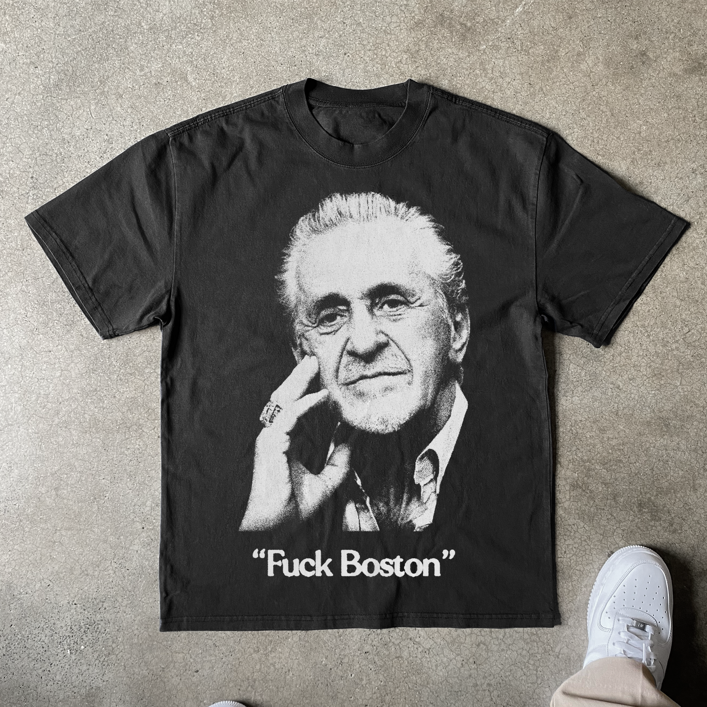 PAT RILEY 'BOSTON' HEAVYWEIGHT BLACK T-SHIRT