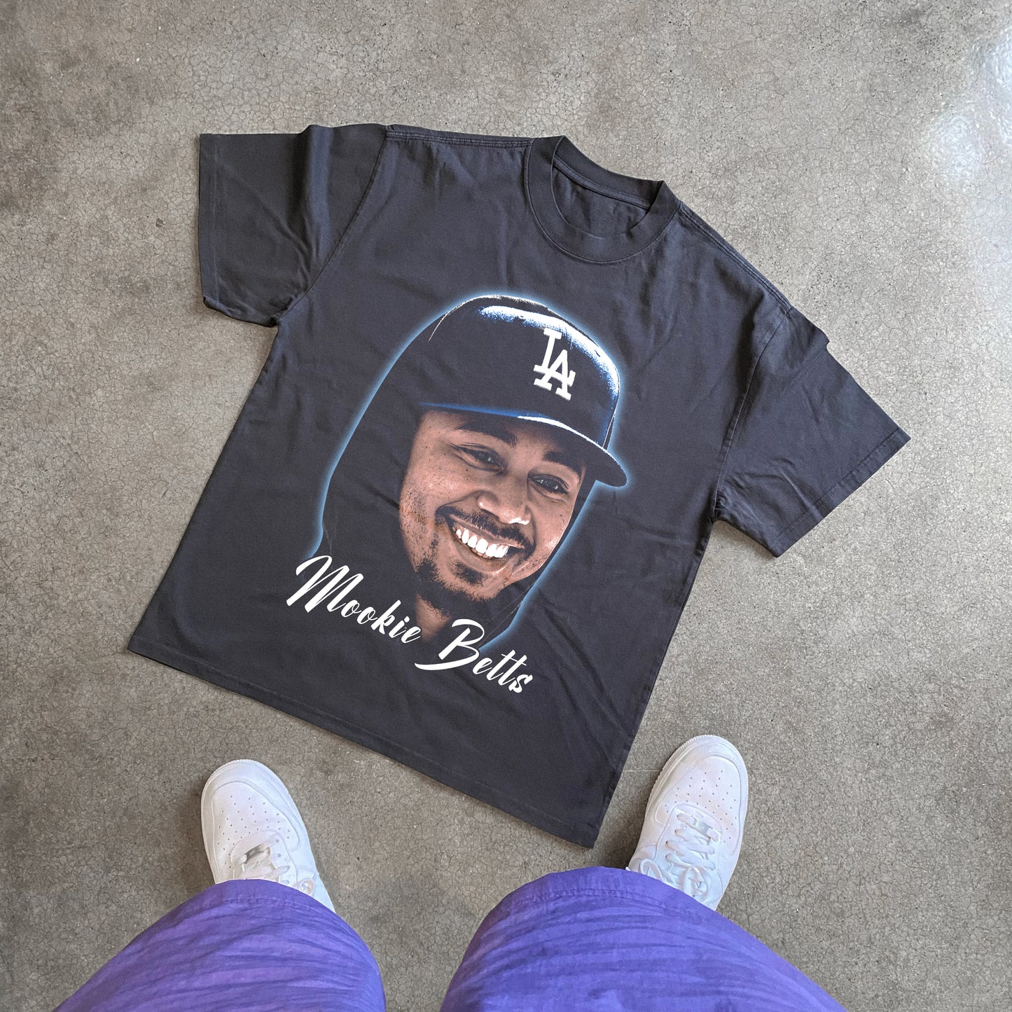 Mookie Betts Big Head Heavyweight Black T-Shirt product