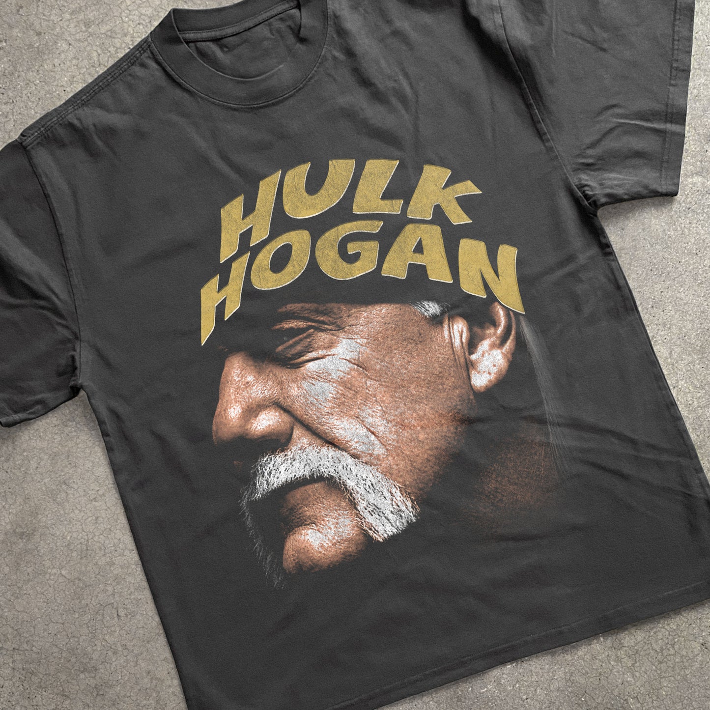 Hulk Hogan Vintage Big Head Heavyweight Black T-Shirt